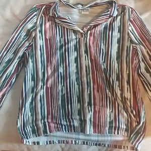 Different colored long sleeve shirt silk